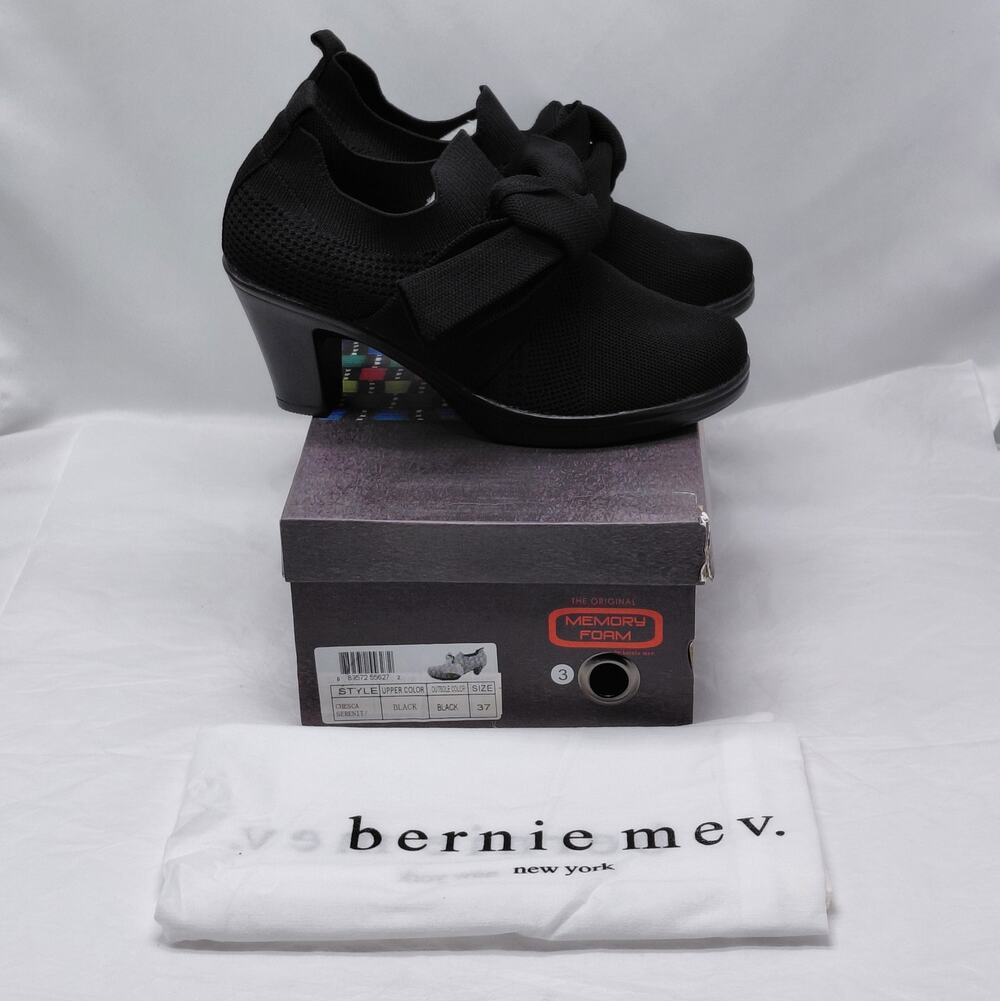 Bernie Mev Womens Comfort Shoes Size 37 Black Knit Chunky Slip On Work Booties